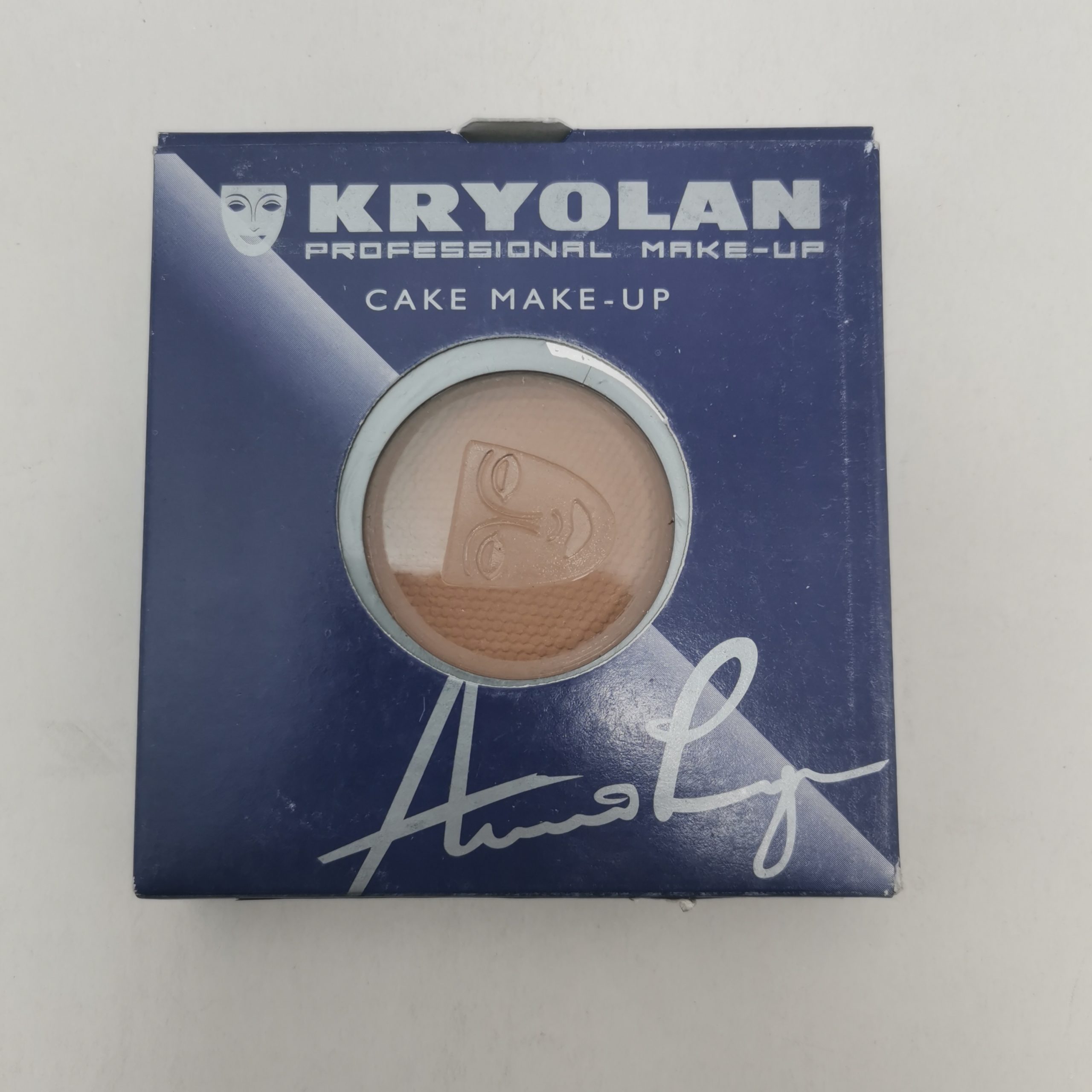 Buy KRYOLAN Cake Make-Up Online at Best Prices in India - JioMart.